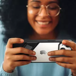 Coque UGREEN Fusion Kickstand pour iPhone 13