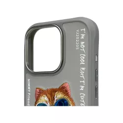 iPhone 16 Pro | Coque NIMMY Gray Glasses Cool Cat Brodée