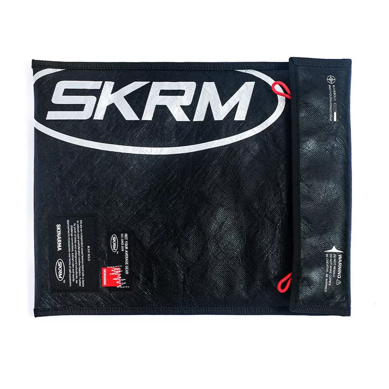 Housse SKINARMA Comet pour Ordinateur Portable jusqu'à 14'