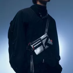 Sac Bandoulière SKINARMA Comet en DuPont™ Tyvek®