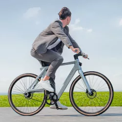 Vélo Électrique FIIDO Air en Fibre de Carbone
