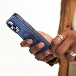 iPhone 16 Pro Max | Coque Translucide MagSafe INCASE Slim Case