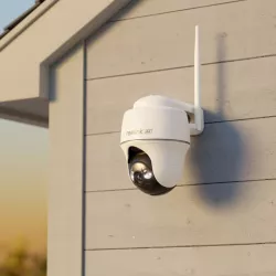 Caméra Extérieure REOLINK Argus PT Ultra 4K & Panneau Solaire