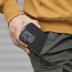 iPhone 15 Pro Max | Coque MagSafe UNIQ Keva MagClick™