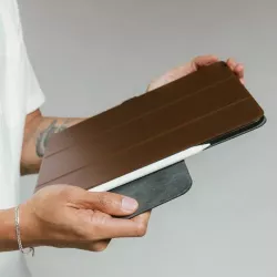 iPad Pro 11" (2024) | Étui Cuir NOMAD Modern Leather Folio