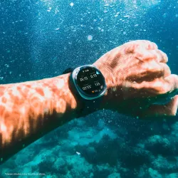 Montre Connectée SAMSUNG Galaxy Watch Ultra 4G LTE Titane