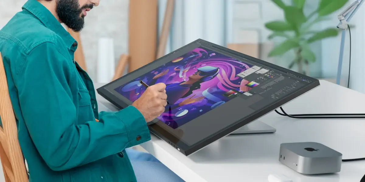 Moniteur Tactile ALOGIC Clarity 32" 6K UHD
