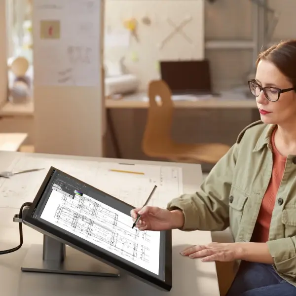 Moniteur Tactile ALOGIC Clarity 32" 6K UHD