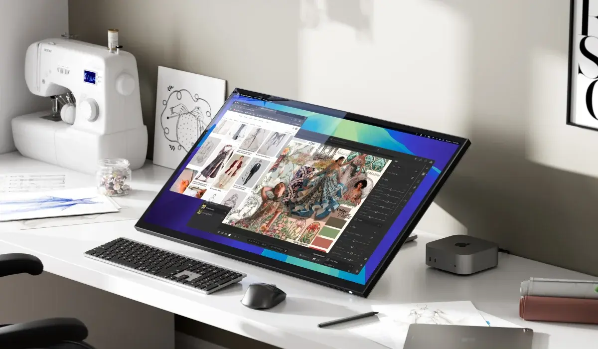 Moniteur Tactile ALOGIC Clarity 32" 6K UHD