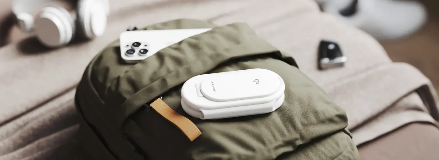 Chargeur Induction Pliable 3-en-1 ALOGIC PackAway Qi2