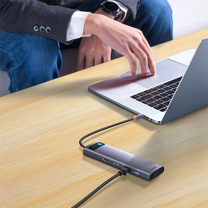 Hub USB-C 12-en-1 BASEUS Metal Gleam Série avec Ports USB-C | USB 3.0 | HDMI 4K | MicroSD/SD | RJ45