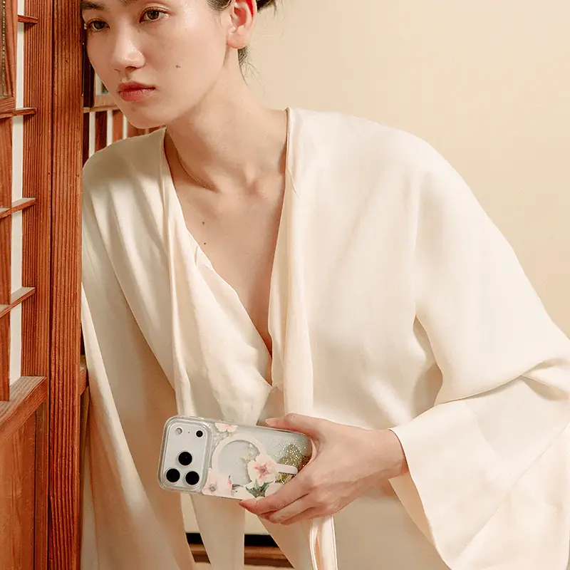 Coque MagSafe COEHL Fleurette MagClick™ pour iPhone 17 Pro