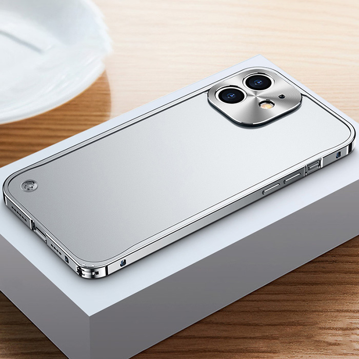 Coque Translucide avec Cadre & Cache Caméra en Métal pour iPhone 12