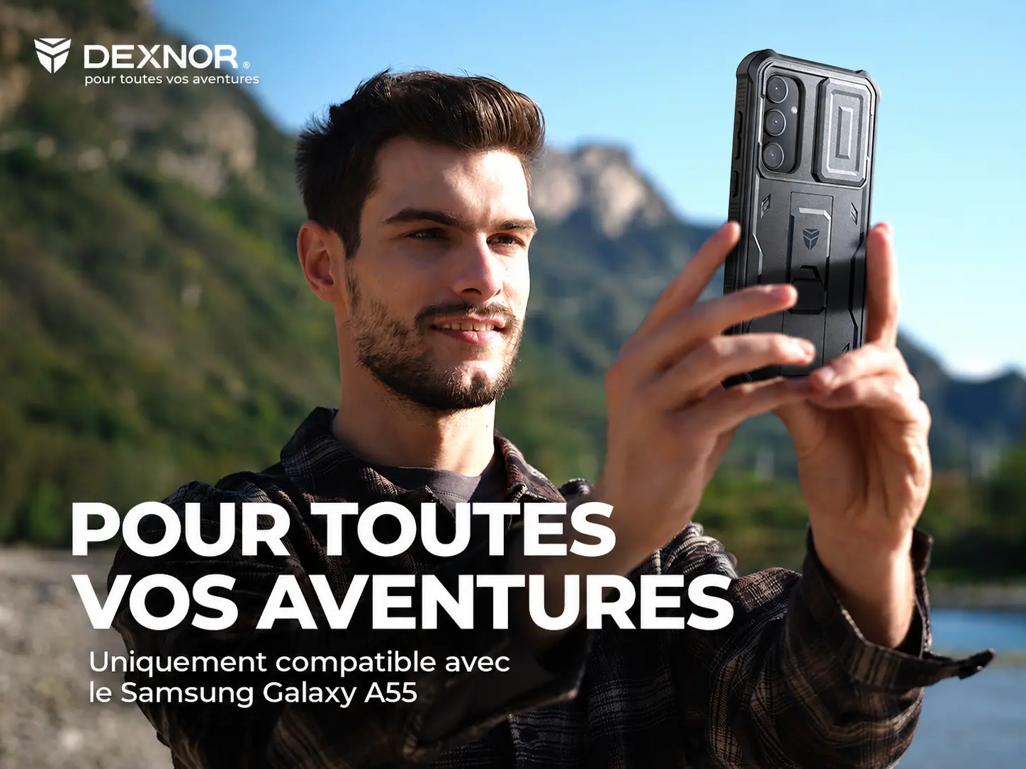Coque antichoc DEXNOR Adventure noire pour Samsung Galaxy A55, présentation en extérieur