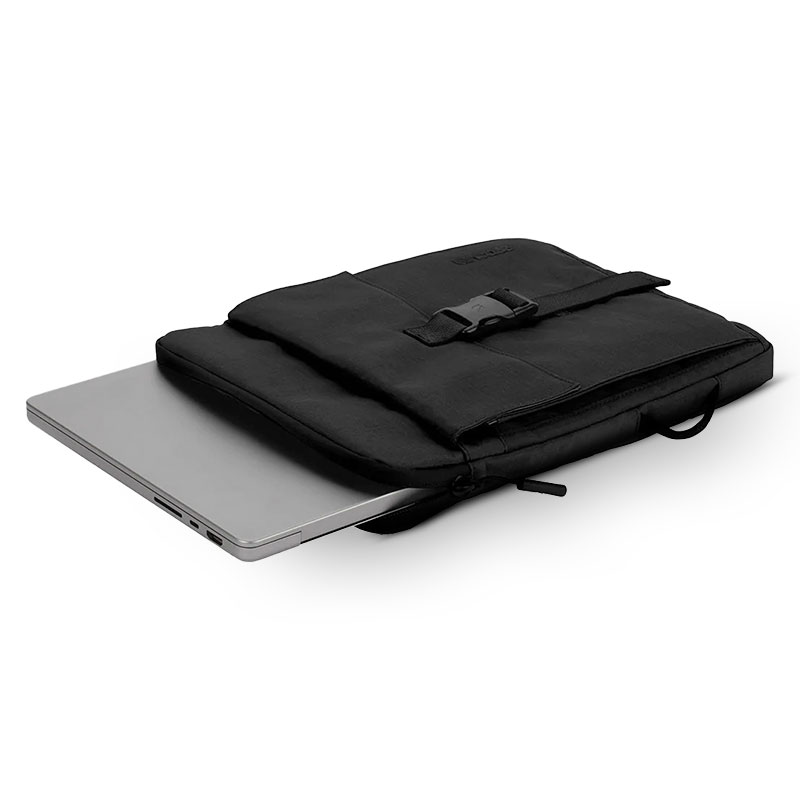 Housse INCASE Transfer Sleeve En Polyester Recyclé Pour MacBook Air/Pro Jusqu'à 14'