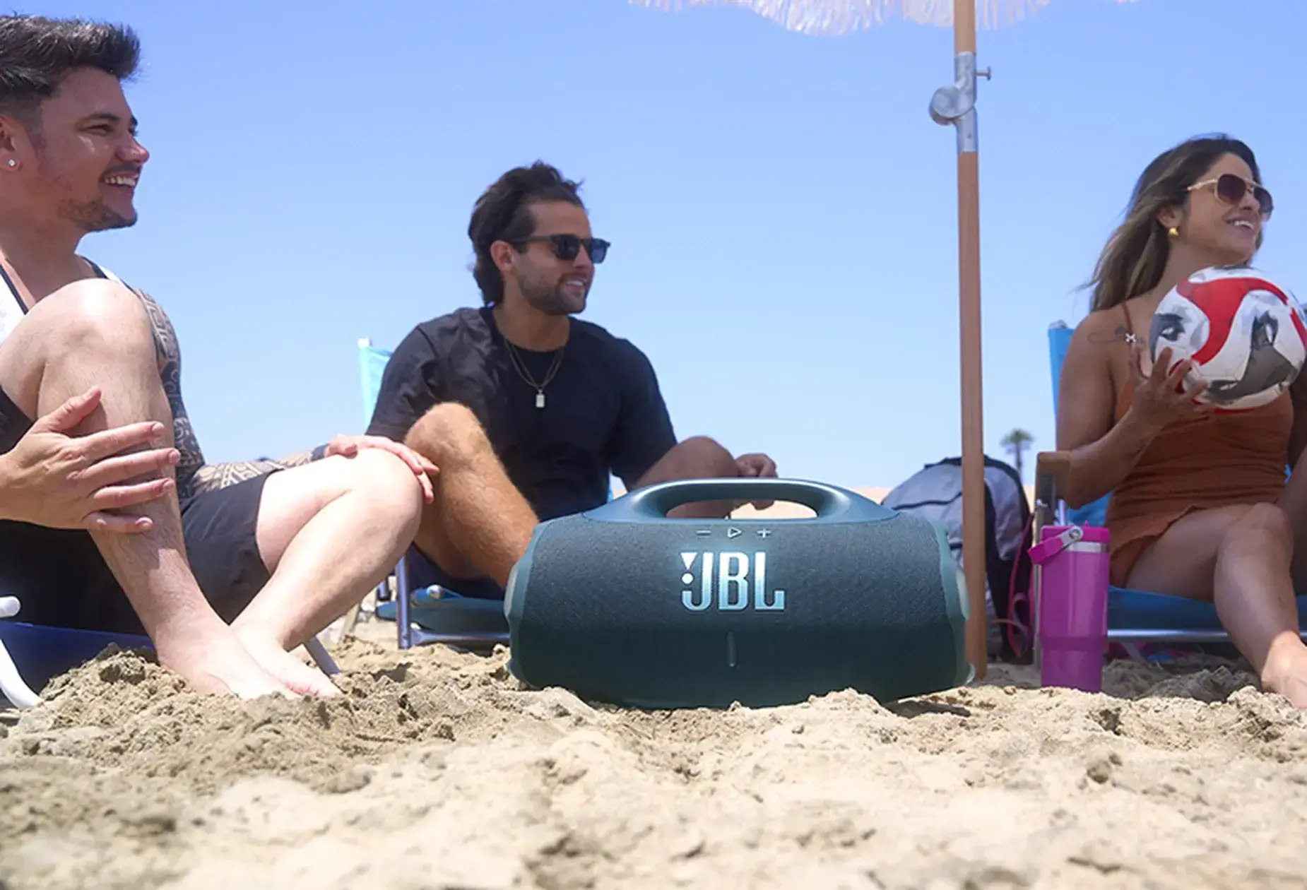 JBL Boombox 4 autonomie jusqu'à 34 heures