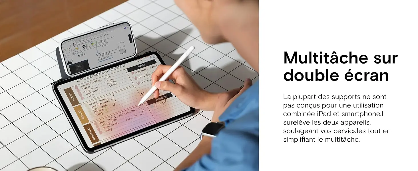 Usage multitâche sur double écran avec l'étui support MOFT Dynamic Folio surélevant simultanément l'iPad pour la prise de note au stylet et un smartphone, offering une ergonomie optimale qui soulage les cervicales.