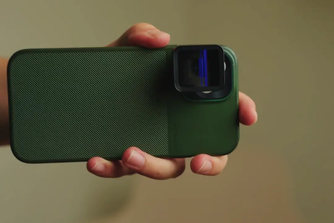 Objectif MOMENT Anamorphique 1.55x T-Series | Format Cinéma 2.40:1