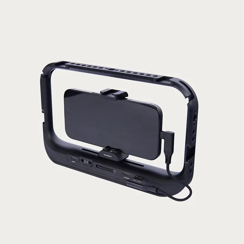 Cage Mobile MOMENT SuperCage avec Hub USB-C Intégré