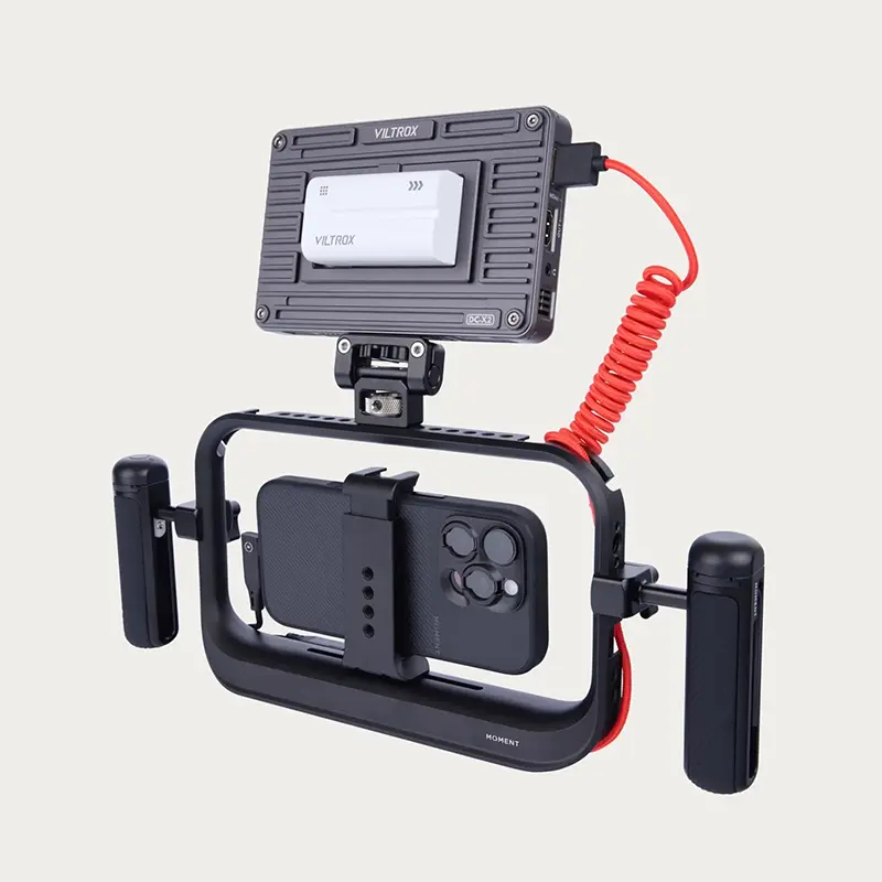 Cage Mobile MOMENT SuperCage avec Hub USB-C Intégré