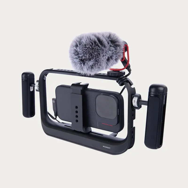 Cage Mobile MOMENT SuperCage avec Hub USB-C Intégré