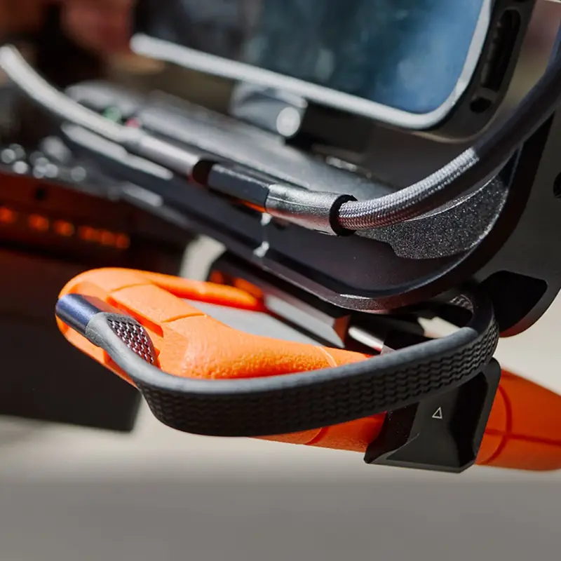 Cage Mobile MOMENT SuperCage avec Hub USB-C Intégré