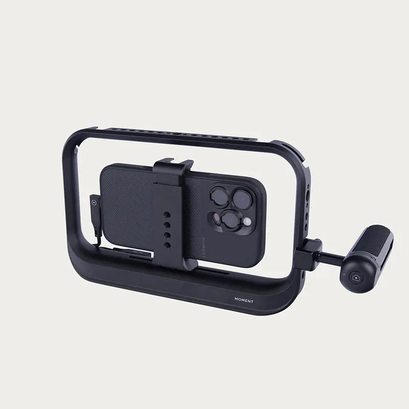 Cage Mobile MOMENT SuperCage avec Hub USB-C Intégré