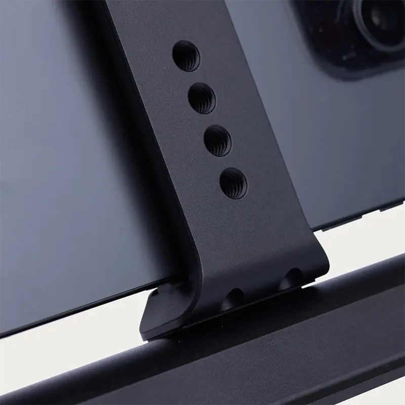 Cage Mobile MOMENT SuperCage avec Hub USB-C Intégré