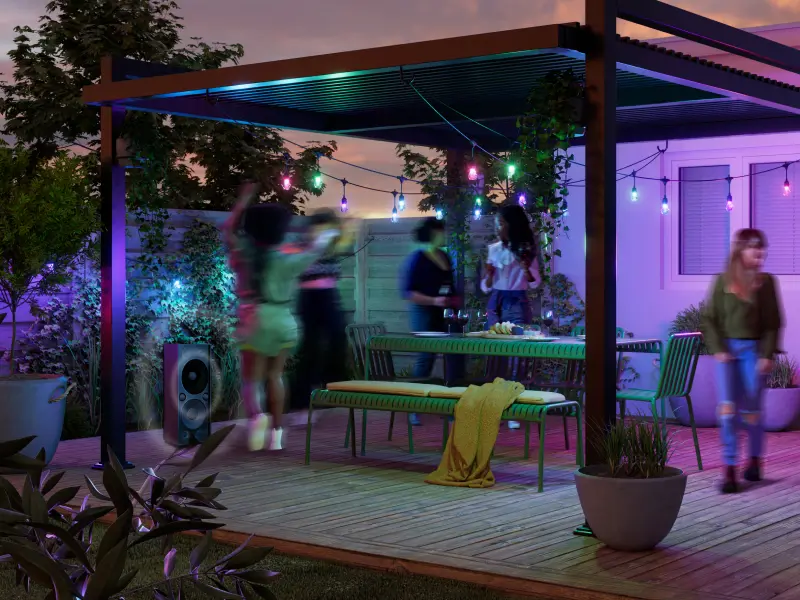 Guirlande LED extérieure Nanoleaf synchronisée avec la musique