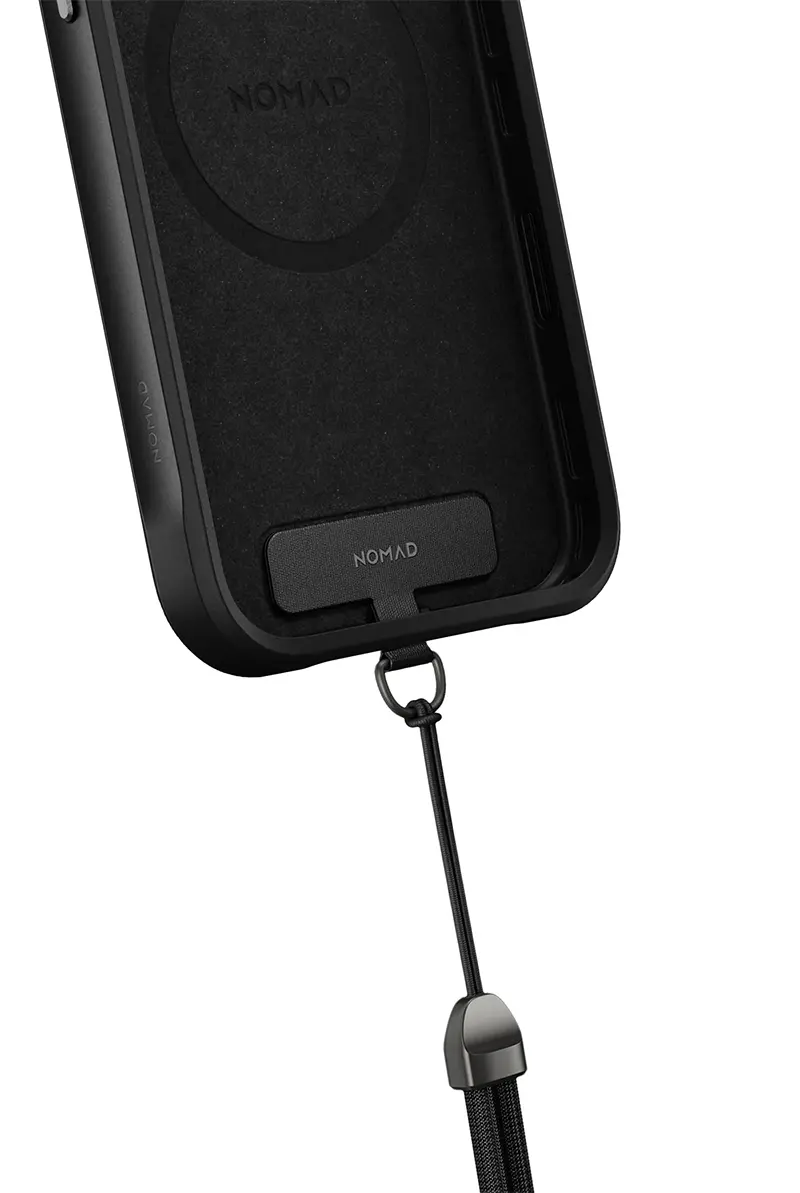 Point d'ancrage et MagSafe de la coque NOMAD Rugged Case pour iPhone 17 Pro Max