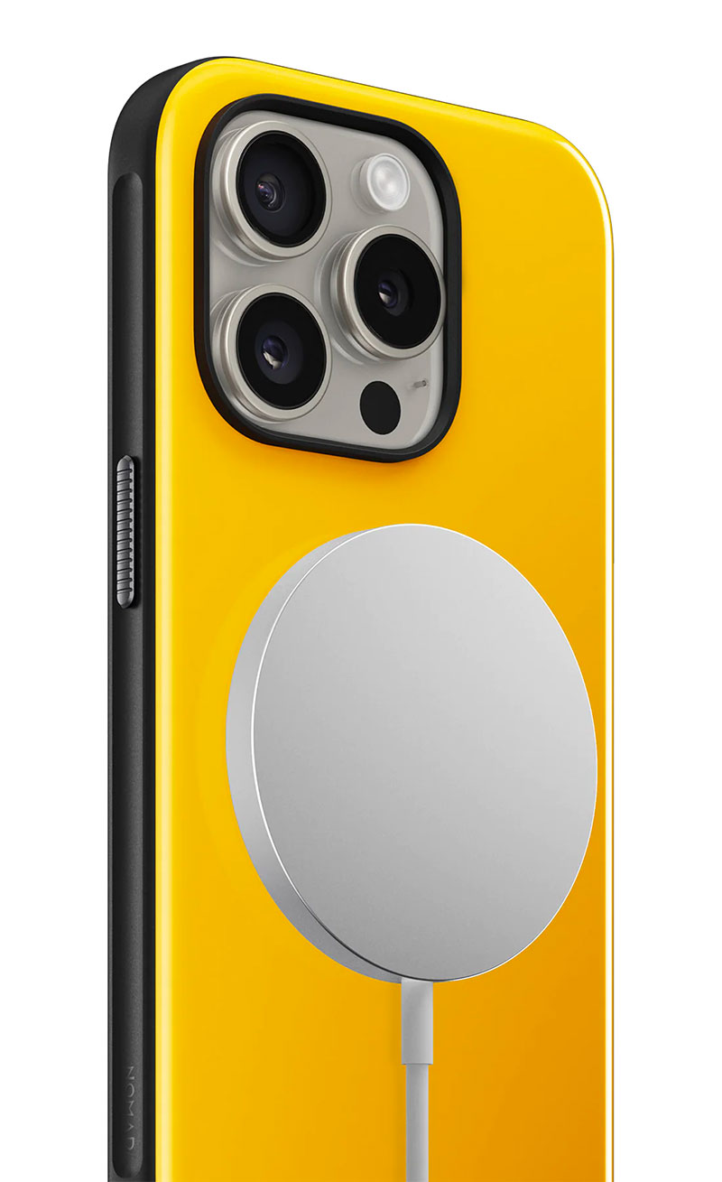 Coque MagSafe NOMAD Sport Case pour iPhone 15 Pro