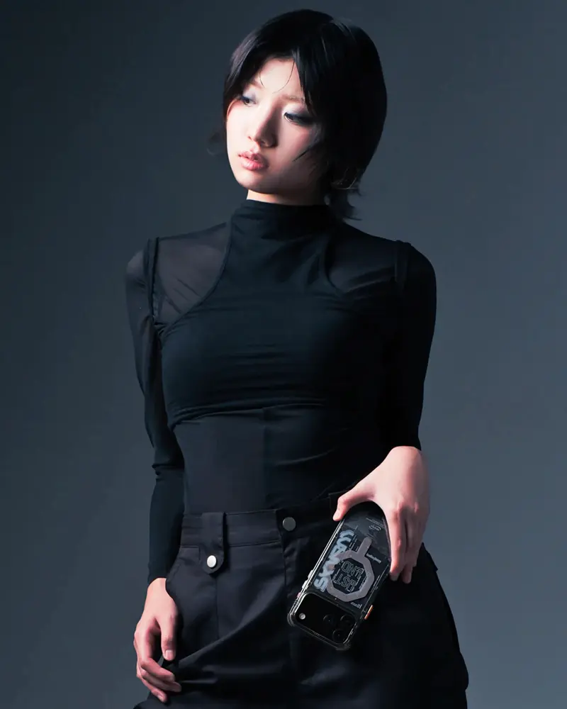 Coque MagSafe SKINARMA Sonix Mag-Charge pour iPhone 17 Pro