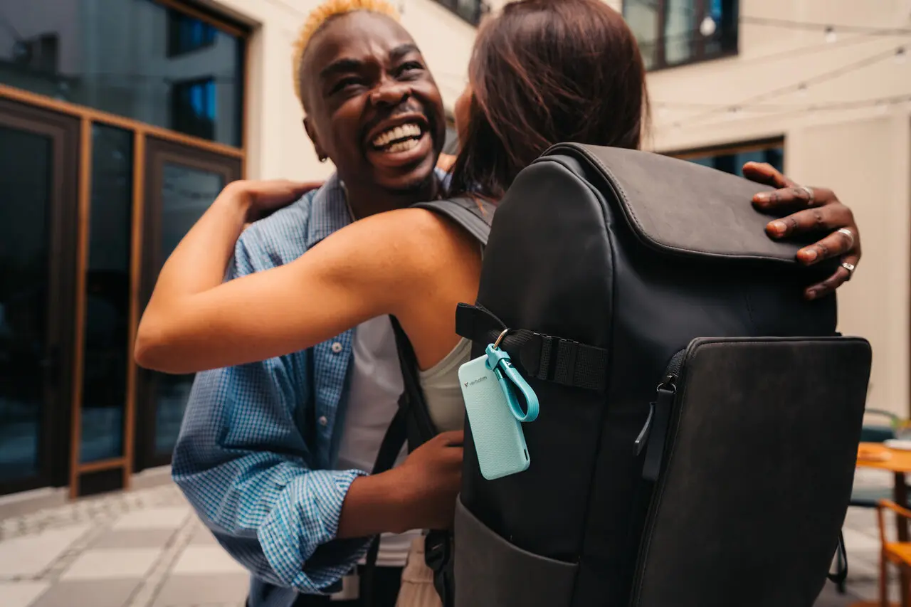 Disque Dur Externe VERBATIM Pocket SSD 1TB Edition Couleur Bleue ciel - Format compact