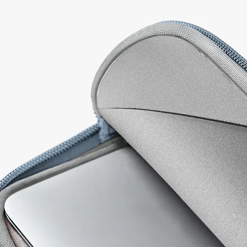 Housse Néoprène UNIQ Cyprus Ridge 14''- Mousse intérieure